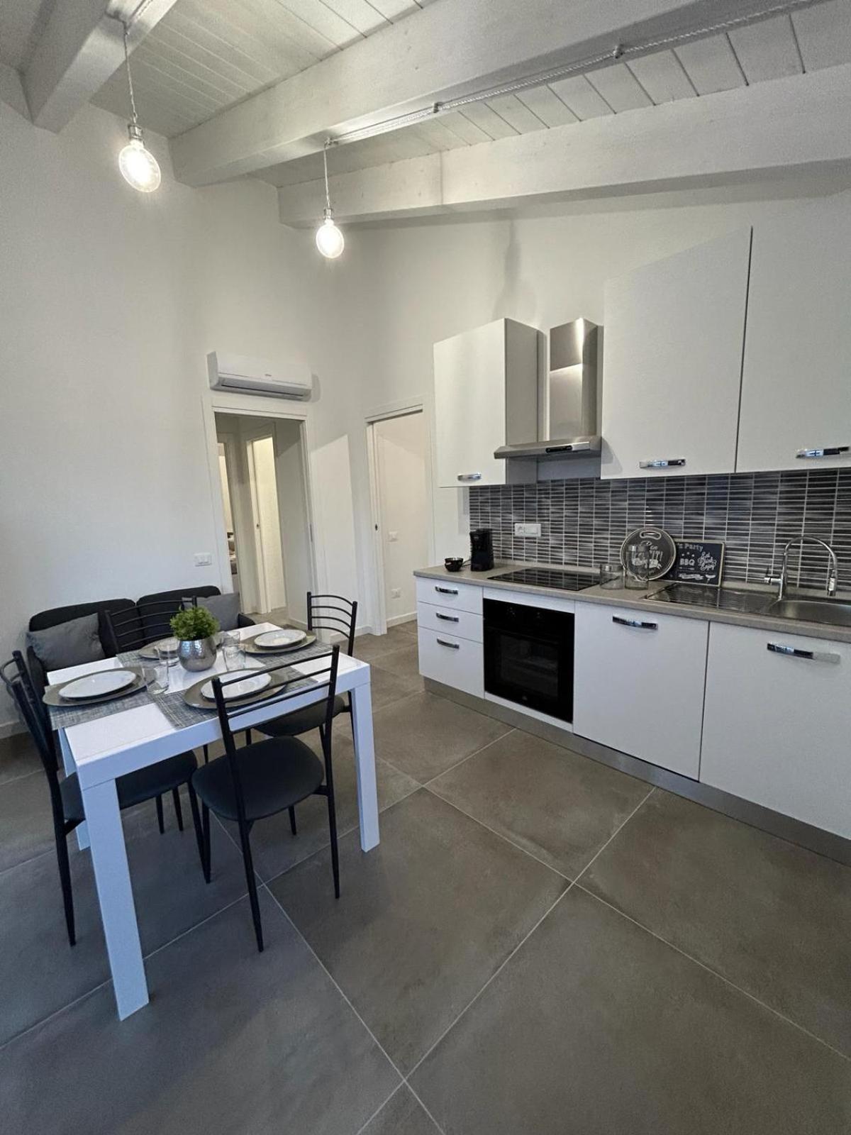 Apartament Family House Porto Torres Zewnętrze zdjęcie